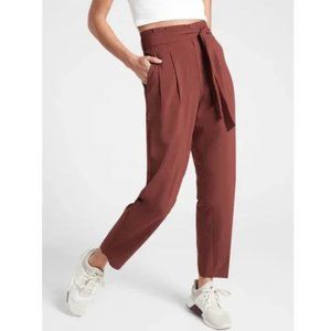 Athleta Skyline Pant II - Hearth Rose size 10 EUC